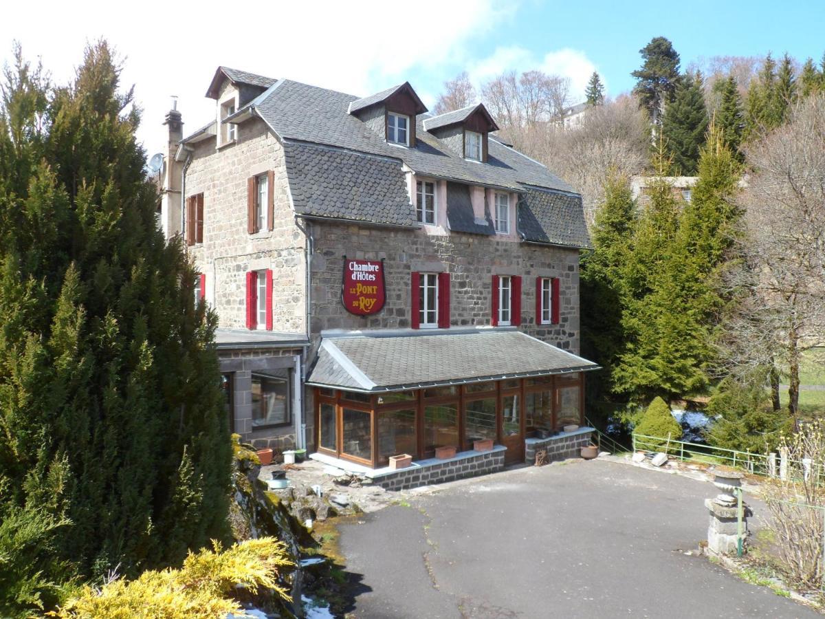 Bed and Breakfast Le Pont Du Roy Besse-et-Saint-Anastaise Exterior foto