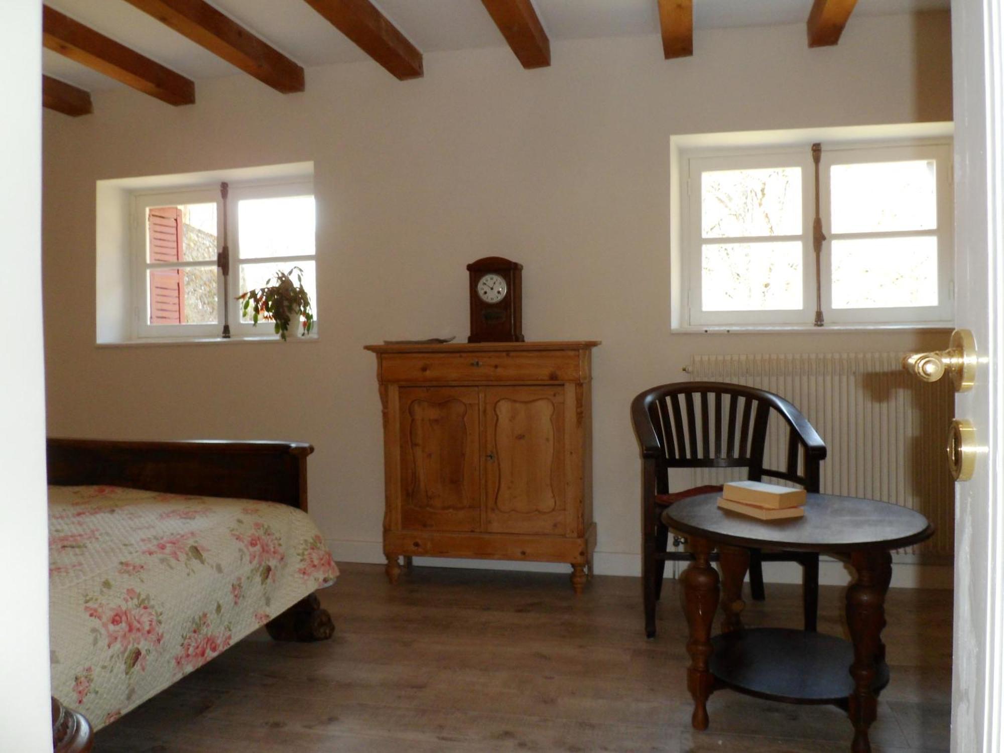 Bed and Breakfast Le Pont Du Roy Besse-et-Saint-Anastaise Zimmer foto